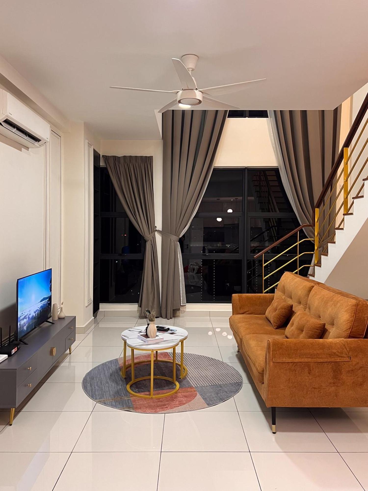 Modern Suites At Arte Mont Kiara By Iconique Kuala Lumpur Dış mekan fotoğraf
