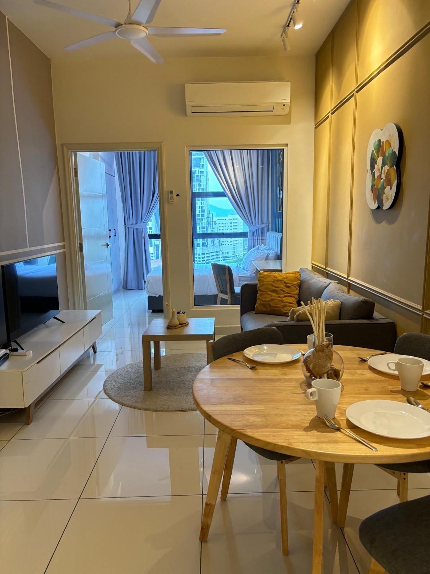 Modern Suites At Arte Mont Kiara By Iconique Kuala Lumpur Dış mekan fotoğraf